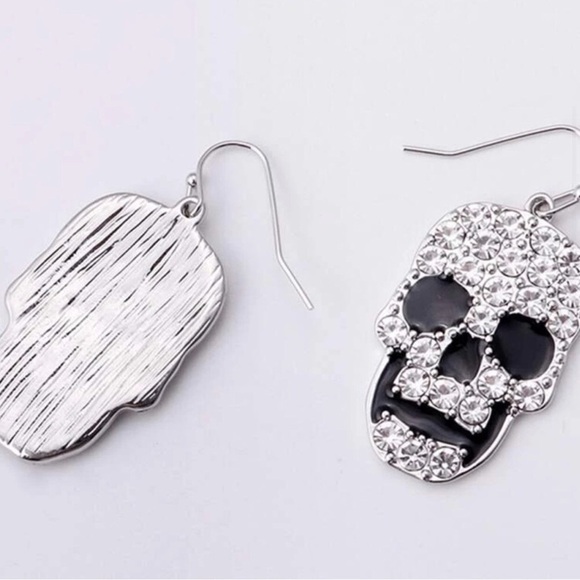 Skull Rhinestones Bling Fashion Dangle Earrings, Silver, Black - Picture 10 of 16